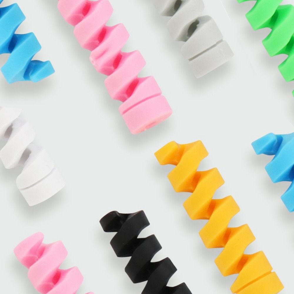 Pratico protettore per cavo da - Coiled Usb Cable recensione e prezzo